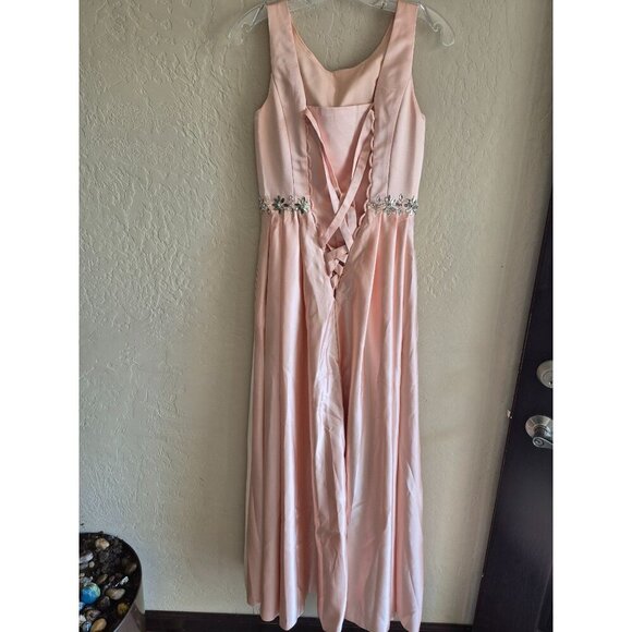 Elegant Light Pink Satin Formal Dress size 2 - Picture 6 of 7